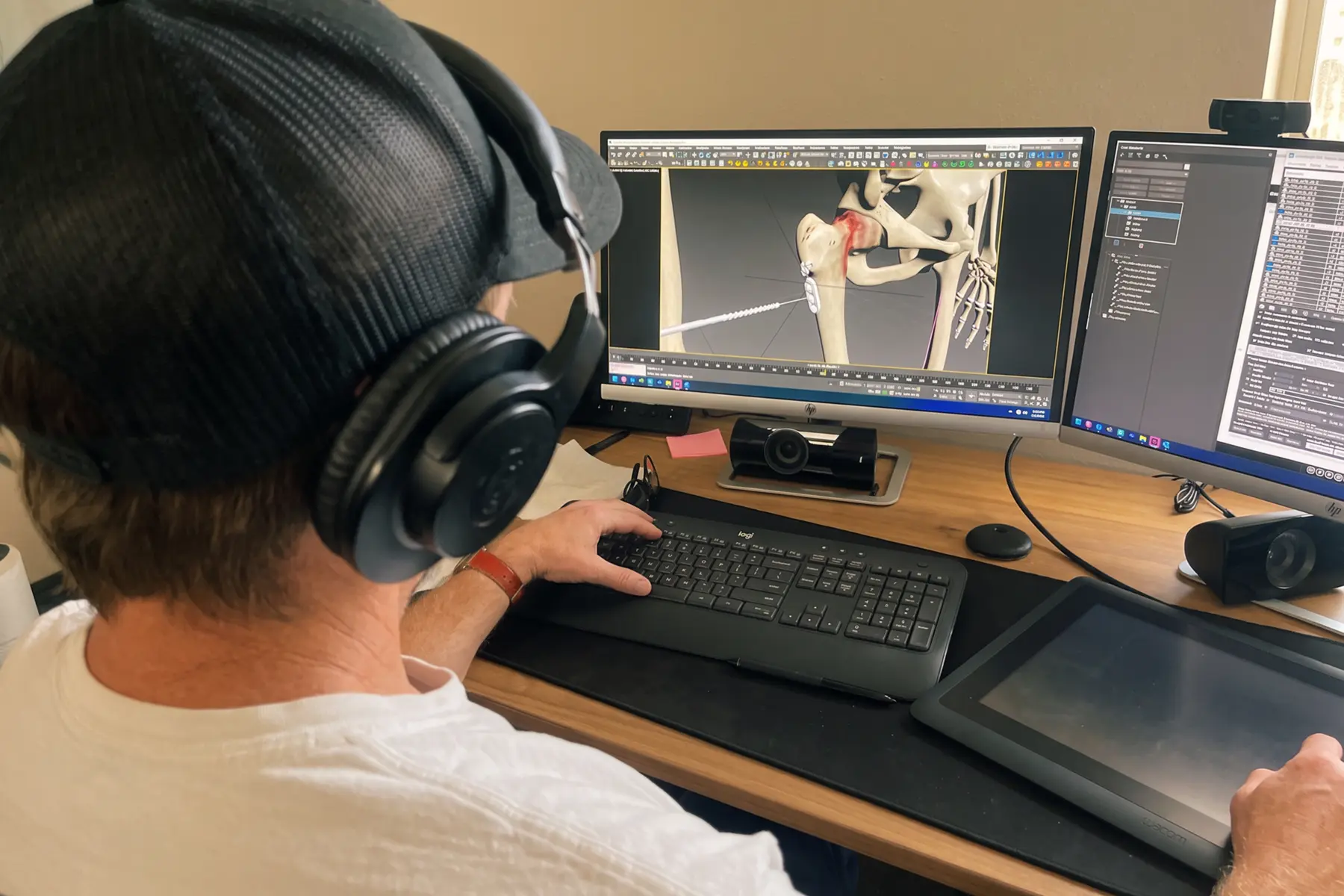 Trial animator creating a 3D medical reconstruction